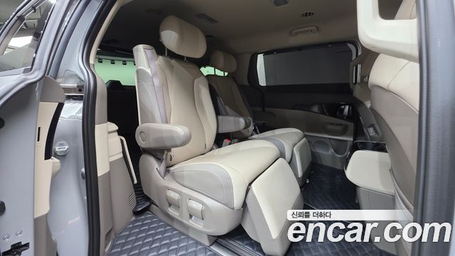 Kia Carnival (IV) HEV 7seater Gravity 2025 — фото 32
