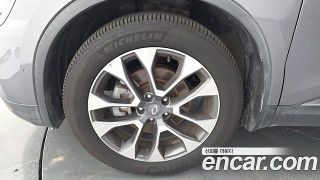 Renault Korea QM6 Diesel 2WD RE Signature 2019 — фото 5