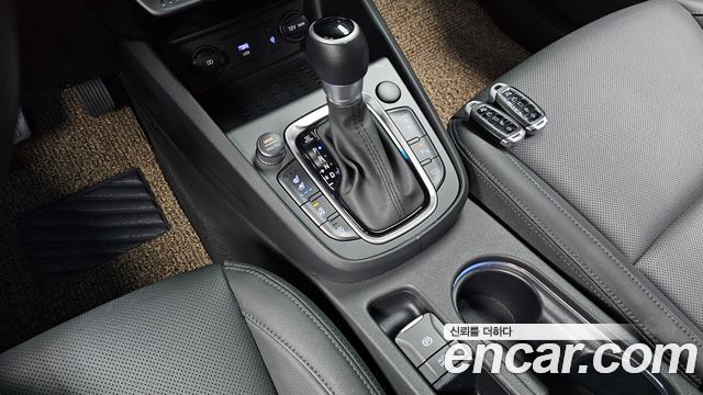 Hyundai Kona Gasoline 2.0 2WD Inspiration 2022 — фото 9