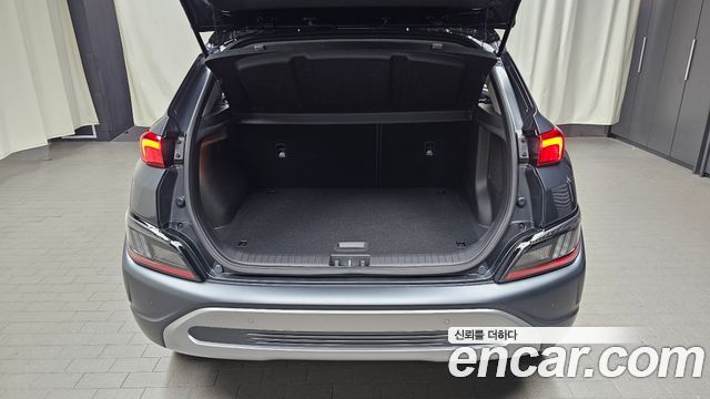 Hyundai Kona Gasoline 2.0 2WD Inspiration 2022 — фото 15