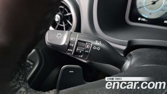 Hyundai Kona Gasoline 2.0 2WD Inspiration 2022 — фото 20