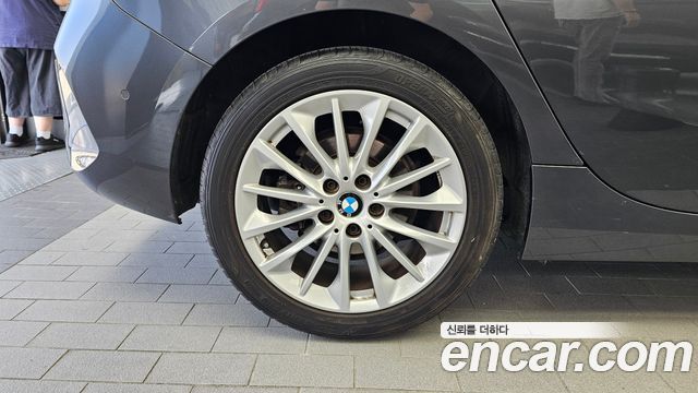 BMW 1 Series (F40) 118d Joy First Edition 2020 — фото 5