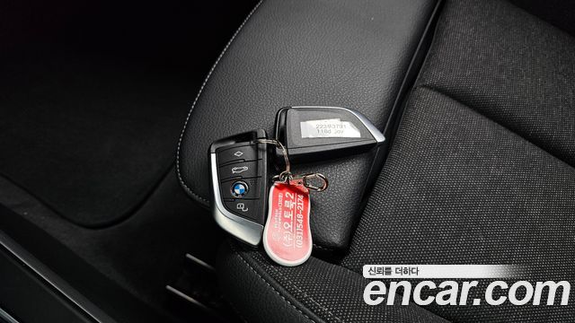 BMW 1 Series (F40) 118d Joy First Edition 2020 — фото 15