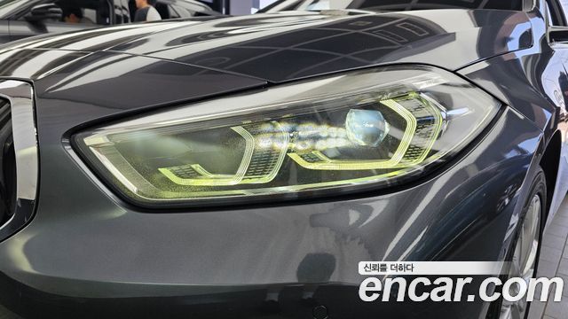 BMW 1 Series (F40) 118d Joy First Edition 2020 — фото 22