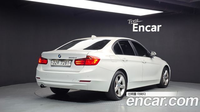 BMW 3 Series (F30) 320d 2013 — фото 2