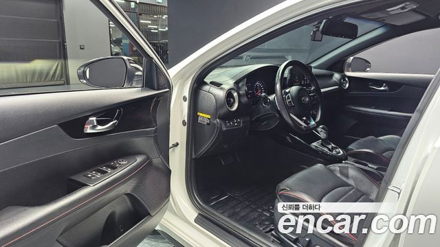 Kia K3 5Door GT Plus 2020 — фото 10