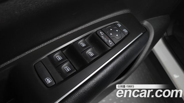 Renault Korea QM6 2.0 GDe LE Signature 2WD 2023 — фото 29