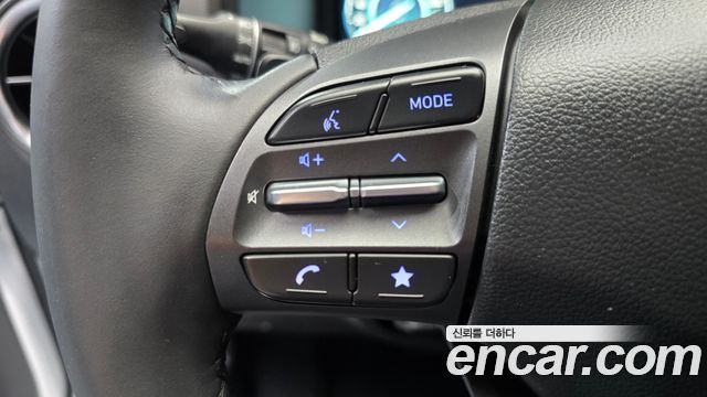 Hyundai Kona Hybrid Inspiration 2023 — фото 16