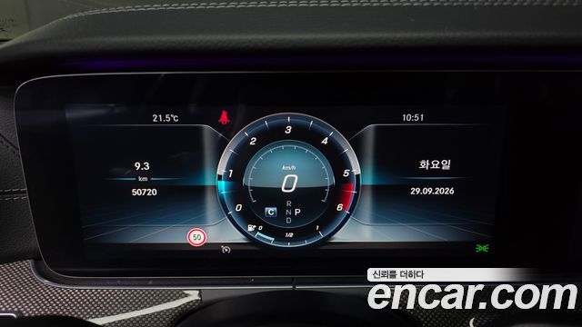 Mercedes-Benz CLS-Class (C257) CLS300d AMG Line 2019 — фото 8