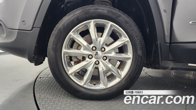 Jeep Cherokee (KL) 2.0 Diesel LIMITED 4WD 2015 — фото 5