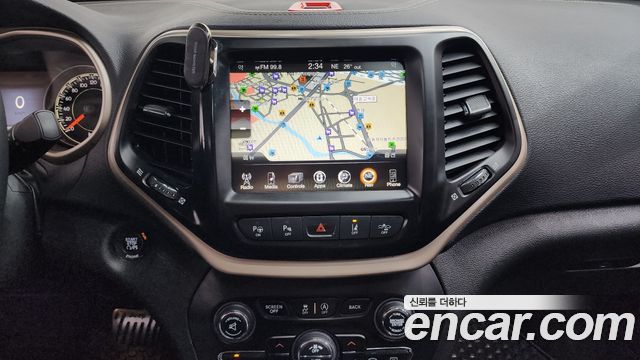 Jeep Cherokee (KL) 2.0 Diesel LIMITED 4WD 2015 — фото 13