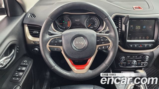 Jeep Cherokee (KL) 2.0 Diesel LIMITED 4WD 2015 — фото 14