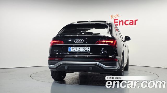 Audi Q5 (FY) 40 TDI Quattro Sportback Premium 2022 — фото 4