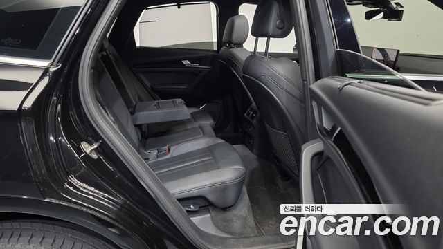 Audi Q5 (FY) 40 TDI Quattro Sportback Premium 2022 — фото 12