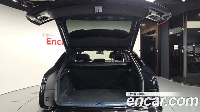 Audi Q5 (FY) 40 TDI Quattro Sportback Premium 2022 — фото 20