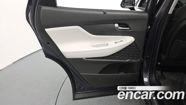 Hyundai Santa Fe Gasoline 2.5T 4WD Calligraphy 2021 — фото 31
