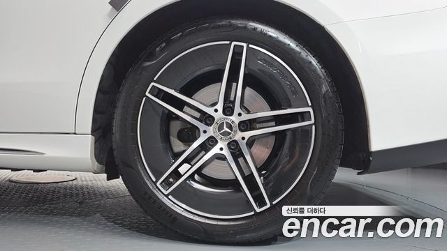 Mercedes-Benz E-Class (W214) E300 4MATIC AMG Line 2025 — фото 21