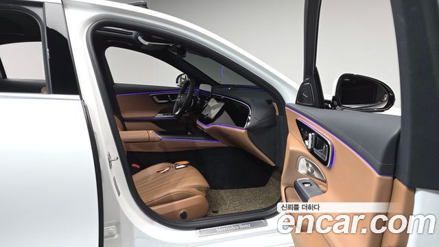 Mercedes-Benz E-Class (W214) E300 4MATIC AMG Line 2025 — фото 26
