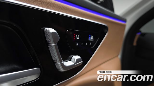Mercedes-Benz E-Class (W214) E300 4MATIC AMG Line 2025 — фото 31