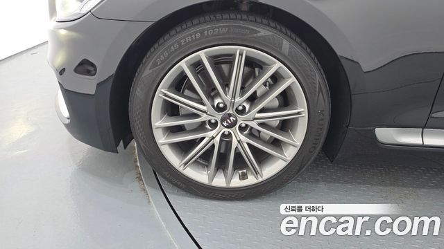 Kia K9 3.8 GDI AWD PlatinumⅡ 2020 — фото 5