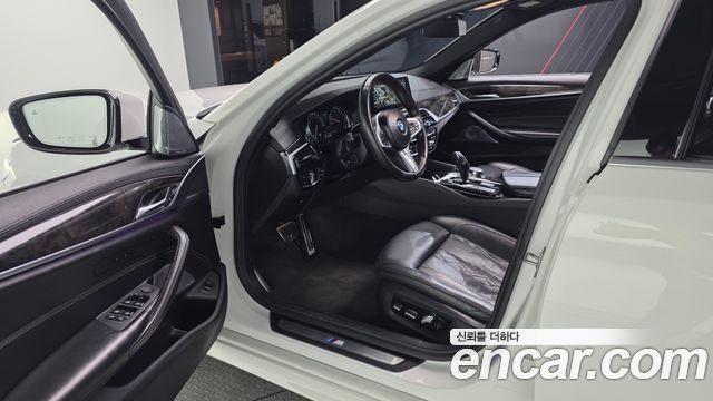 BMW 5 Series (G30) 540i xDrive M Sport Plus 2018 — фото 10