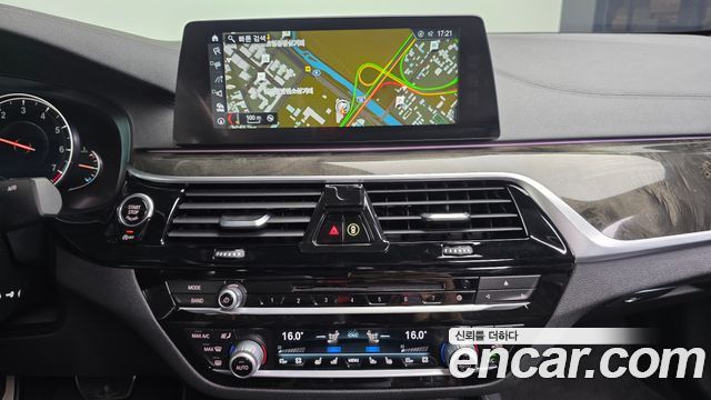 BMW 5 Series (G30) 540i xDrive M Sport Plus 2018 — фото 14