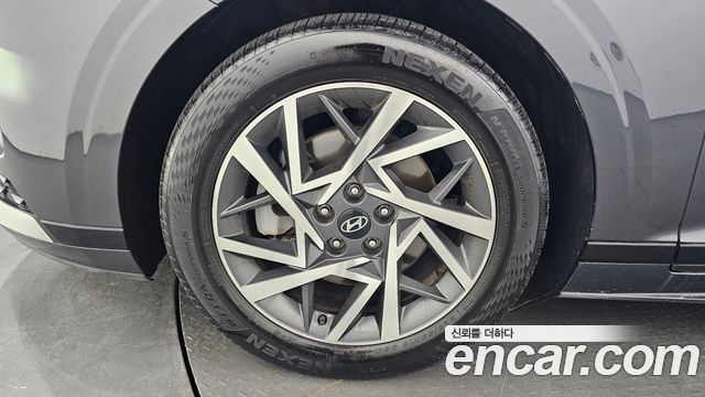 Hyundai Grandeur (GN7) 2,5 Gasoline 2WD Premium 2023 — фото 5