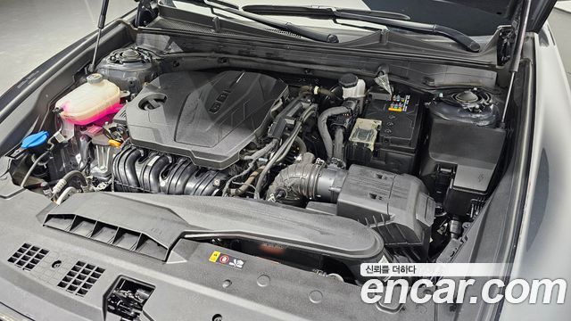 Hyundai Grandeur (GN7) 2,5 Gasoline 2WD Premium 2023 — фото 6