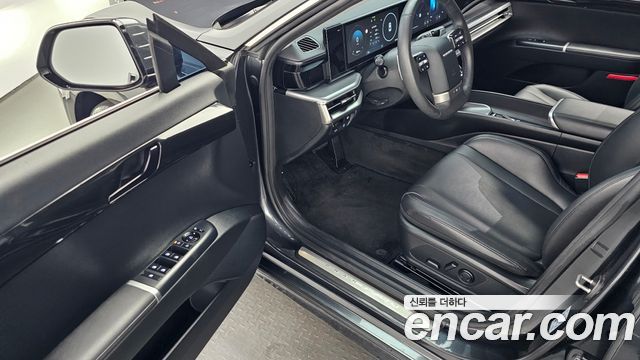 Hyundai Grandeur (GN7) 2,5 Gasoline 2WD Premium 2023 — фото 10