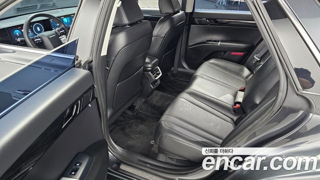 Hyundai Grandeur (GN7) 2,5 Gasoline 2WD Premium 2023 — фото 12