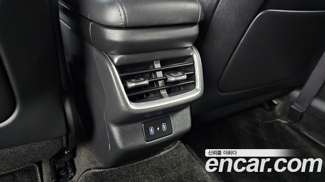 Hyundai Grandeur (GN7) 2,5 Gasoline 2WD Premium 2023 — фото 29
