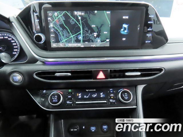 Hyundai Sonata (DN8) 2.0 Premium Plus 2022 — фото 19