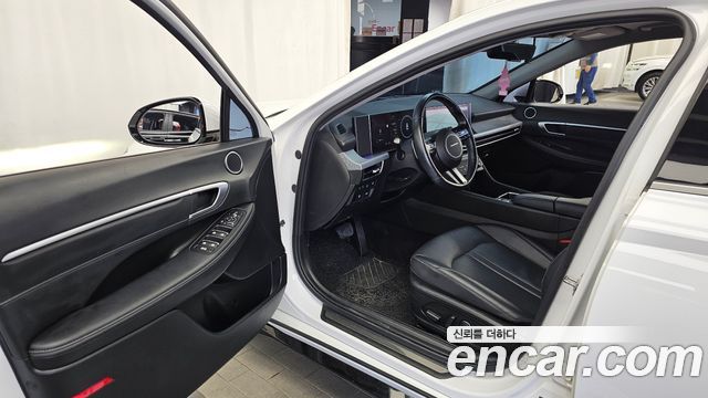 Hyundai Sonata The Edge (DN8) 2.0 Premium 2024 — фото 10