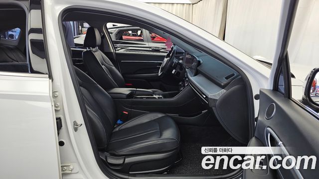 Hyundai Sonata The Edge (DN8) 2.0 Premium 2024 — фото 11
