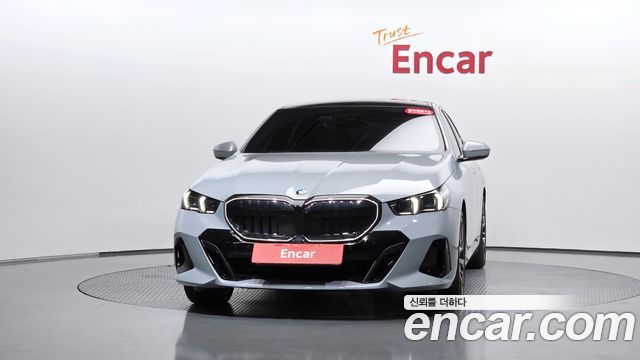 BMW 5 Series (G60) 530i xDrive M Sport 2026 — фото 3