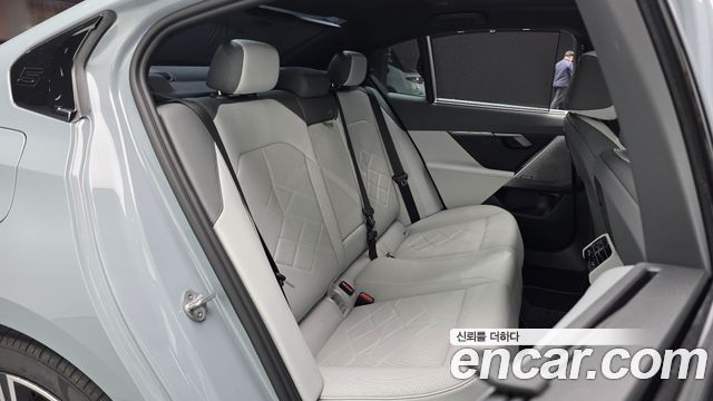 BMW 5 Series (G60) 530i xDrive M Sport 2026 — фото 11