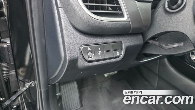 Kia Seltos Gasoline 2.0 2WD Prestige 2025 — фото 12