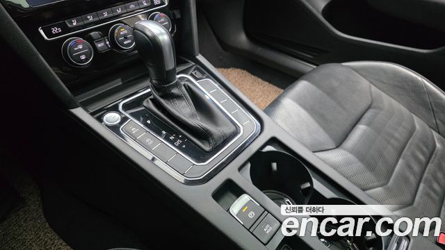 Volkswagen Arteon 2.0 TDI Premium 2020 — фото 9