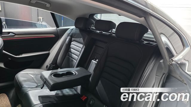 Volkswagen Arteon 2.0 TDI Premium 2020 — фото 16
