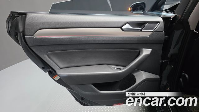 Volkswagen Arteon 2.0 TDI Premium 2020 — фото 31