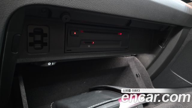 Volkswagen Arteon 2.0 TDI Premium 2020 — фото 42