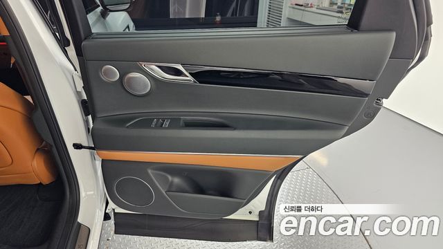 Genesis GV80 2.5T Gasoline 2WD 2024 — фото 25