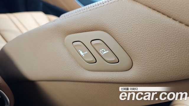 Genesis GV80 2.5T Gasoline 2WD 2024 — фото 31