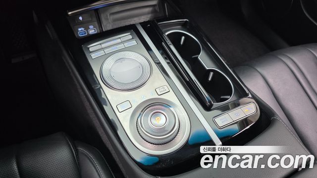 Genesis G80 (RG3) Gasoline 2.5 Turbo AWD 2022 — фото 9