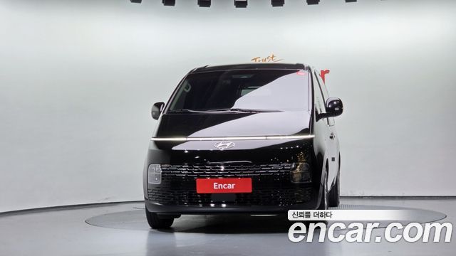 Hyundai Staria Cargo 3-Seater Modern 2023 — фото 3