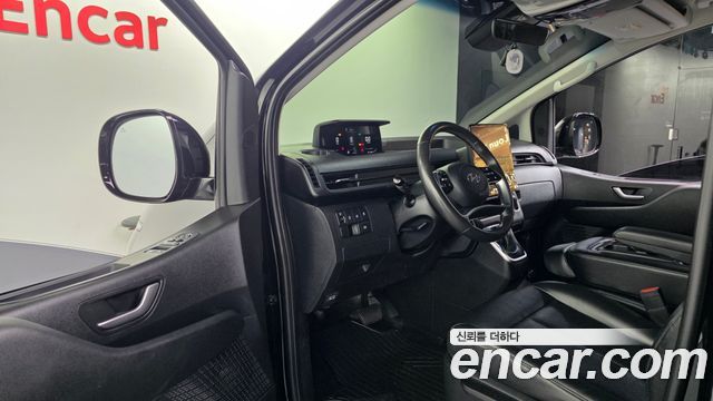 Hyundai Staria Cargo 3-Seater Modern 2023 — фото 10
