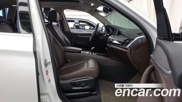 BMW X5 (F15) xDrive 30d 2017 — фото 11