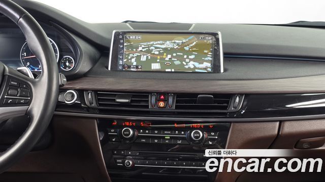 BMW X5 (F15) xDrive 30d 2017 — фото 14