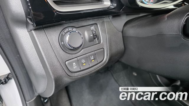 Chevrolet Spark Premier 2020 — фото 18