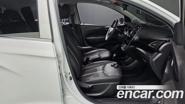 Chevrolet Spark Premier 2020 — фото 26